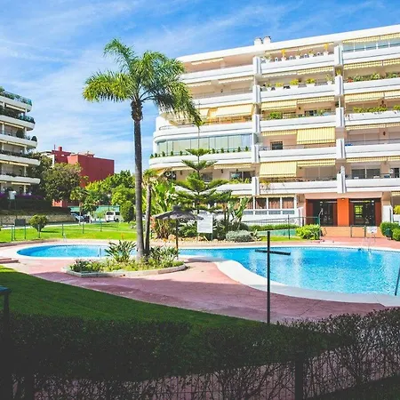 Moderno En Guadalmina Golf - Appartement *