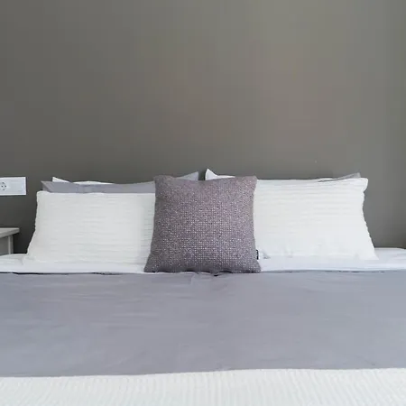 Apartamento Precioso En Guadalmina Golf - *