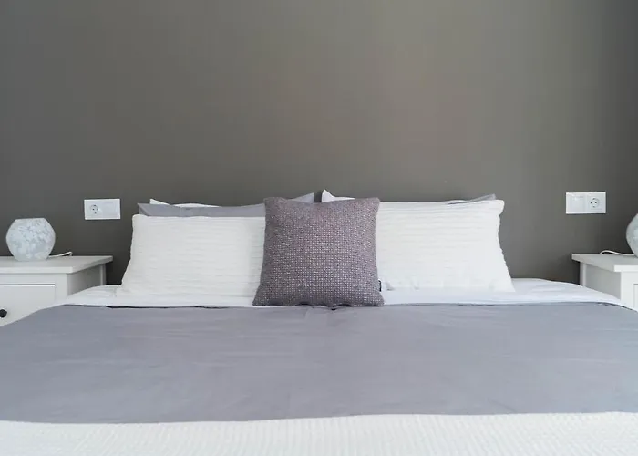 Apartamento Precioso En Guadalmina Golf - *